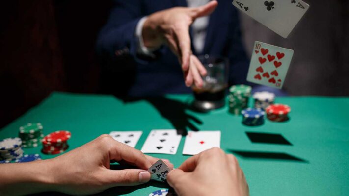 Cách chơi poker - Hướng dẫn chi tiết cho người mới bắt đầu